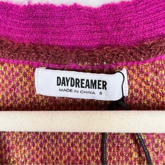 Daydreamer fuchsia Sunset Argyle Plaid Cropped Cardigan Sweater, Size Small NWT - Picture 4 of 10